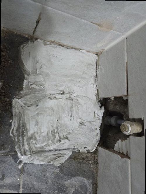 성동구 누수탐지 천장 누수 흔적과 바닥 배관 점검 현장