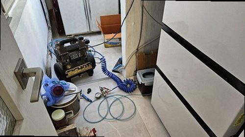 팔달구 누수탐지 공압 검사와 청음 탐지를 준비하는 누수 점검 현장