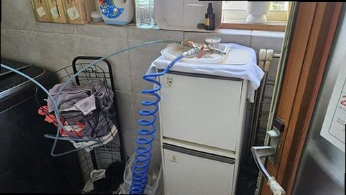 천안시 동남구 누수탐지 수도계량기 별침과 누수 점검 과정을 확인하는 현장